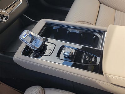 2026 Volvo XC90 B6 Ultra