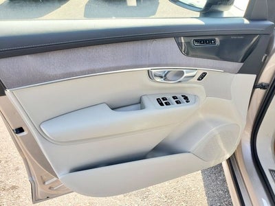 2026 Volvo XC90 B6 Ultra