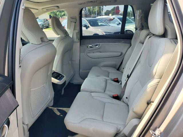 2026 Volvo XC90 B6 Ultra