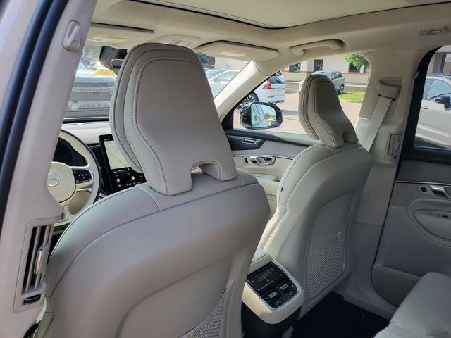 2026 Volvo XC90 B6 Ultra