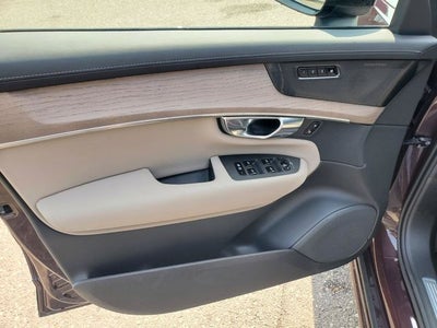 2026 Volvo XC90 B6 Ultra