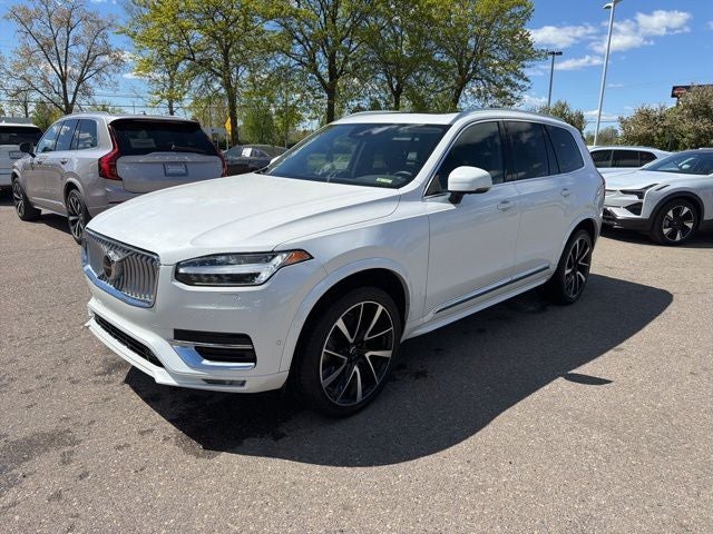 2023 Volvo XC90 B6 Plus 7-Seater