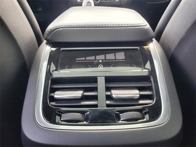 2022 Volvo XC60 B6 Inscription