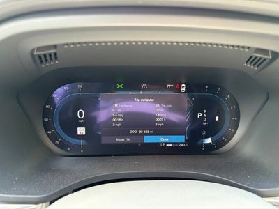 2023 Volvo XC60 B6 Ultimate Dark Theme