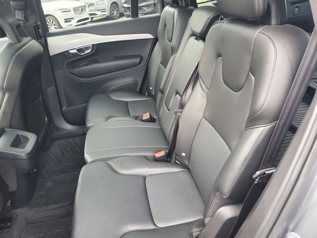 2017 Volvo XC90 T5 Momentum