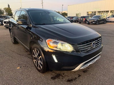 2017 Volvo XC60 T6 Dynamic