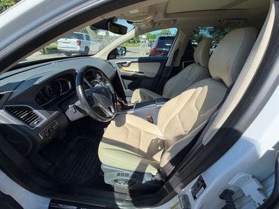 2017 Volvo XC60 T6 Inscription