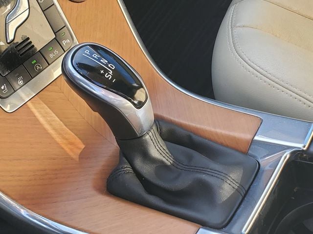 2017 Volvo XC60 T6 Inscription
