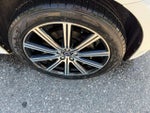 2017 Volvo XC60 T6 Inscription