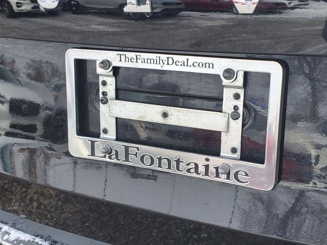 2021 Volvo XC90 T6 Momentum 6-Seat