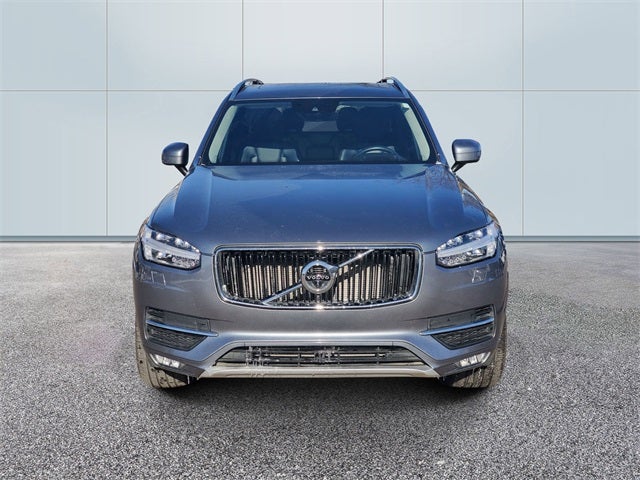 2019 Volvo XC90 T6 Momentum