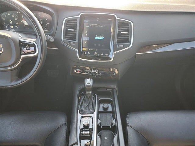 2019 Volvo XC90 T6 Momentum