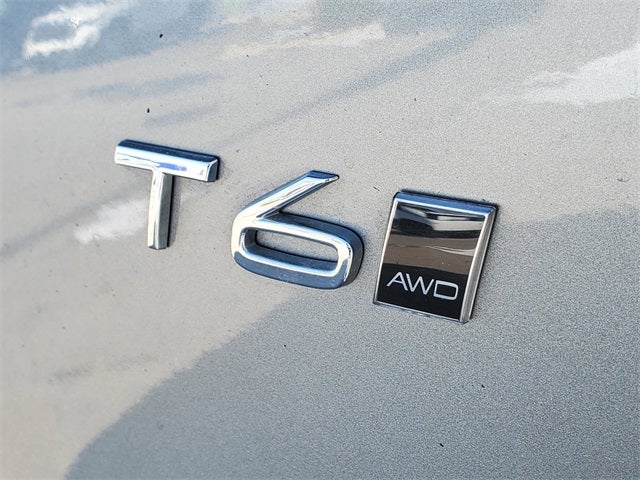 2019 Volvo XC90 T6 Momentum