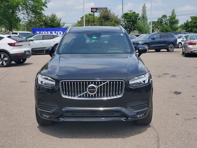 2020 Volvo XC90 T6 Momentum