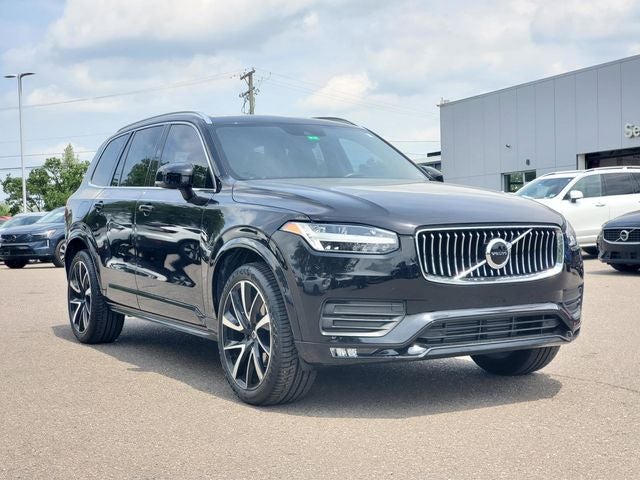 2020 Volvo XC90 T6 Momentum