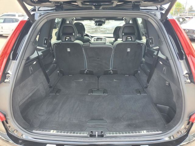 2020 Volvo XC90 T6 Momentum