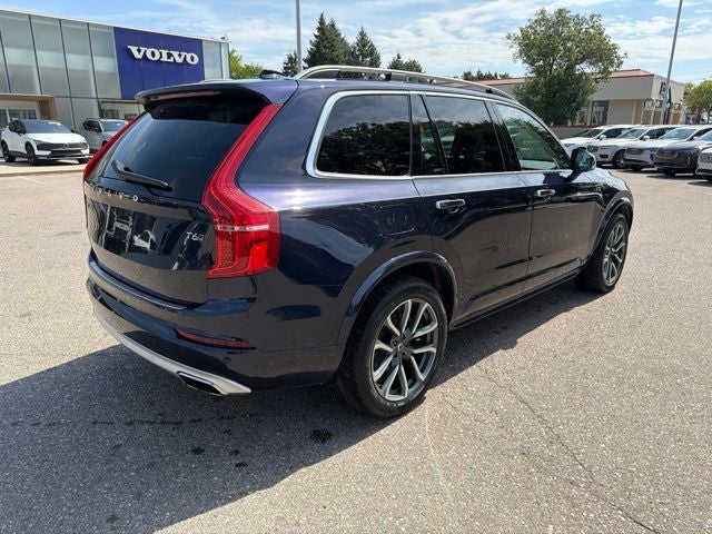 2019 Volvo XC90 T6 Momentum