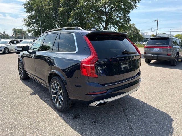 2019 Volvo XC90 T6 Momentum