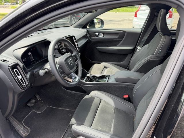 2023 Volvo C40 Recharge Pure Electric Ultimate