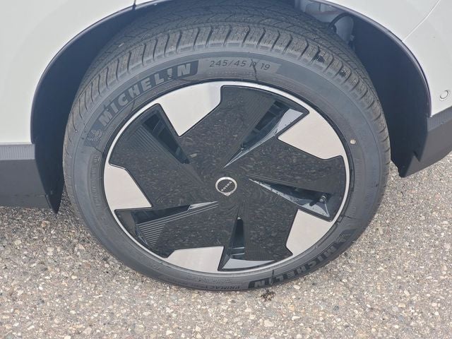 2026 Volvo EX30 Twin Motor Performance Ultra
