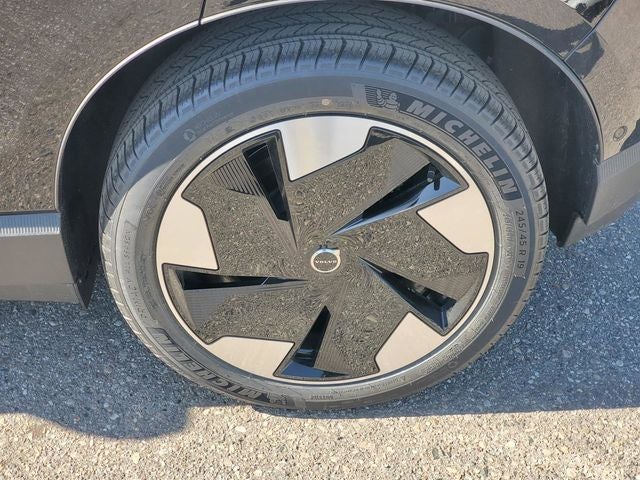 2026 Volvo EX30 Twin Motor Performance Ultra