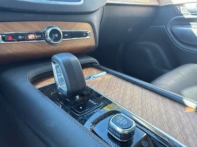 2023 Volvo XC90 Recharge Plug-In Hybrid T8 Plus 6 Passenger