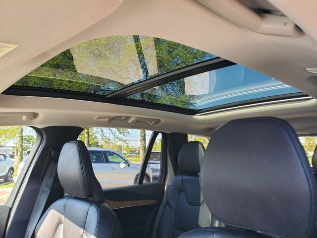 2024 Volvo XC90 Recharge Plug-In Hybrid T8 Plus Bright Theme 7 Passenger