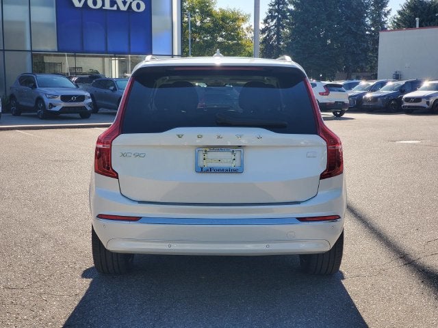 2024 Volvo XC90 Recharge Plug-In Hybrid T8 Plus Bright Theme 7 Passenger