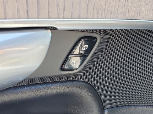 2024 Volvo XC90 Recharge Plug-In Hybrid Ultimate
