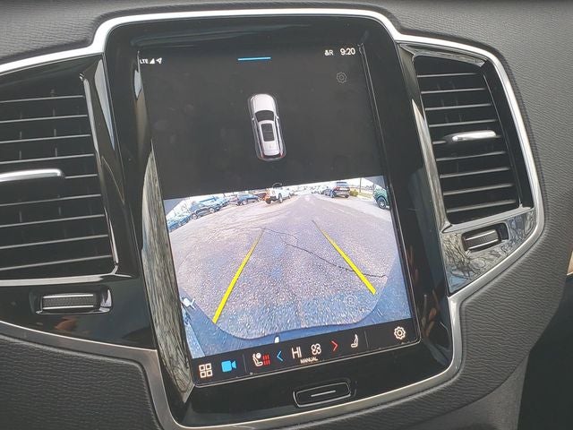 2023 Volvo XC90 Recharge Plug-In Hybrid T8 Plus Dark Theme 7 Passenger