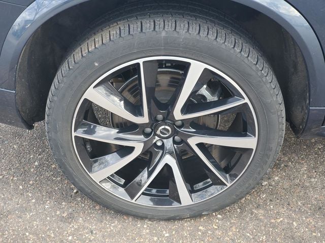 2023 Volvo XC90 Recharge Plug-In Hybrid T8 Plus Dark Theme 7 Passenger