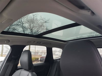 2024 Volvo XC60 Recharge Plug-In Hybrid T8 Plus Dark Theme