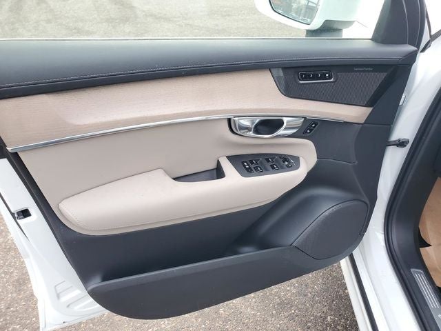 2026 Volvo XC90 Plug-In Hybrid T8 Ultra 6 Passenger