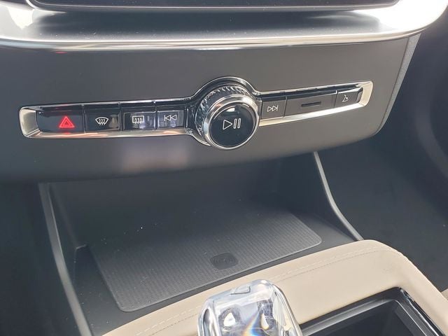 2026 Volvo XC90 Plug-In Hybrid T8 Ultra 6 Passenger