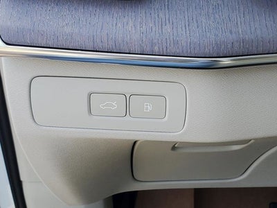 2026 Volvo XC90 Plug-In Hybrid T8 Ultra 6 Passenger
