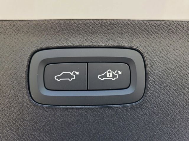 2026 Volvo XC90 Plug-In Hybrid T8 Ultra 6 Passenger
