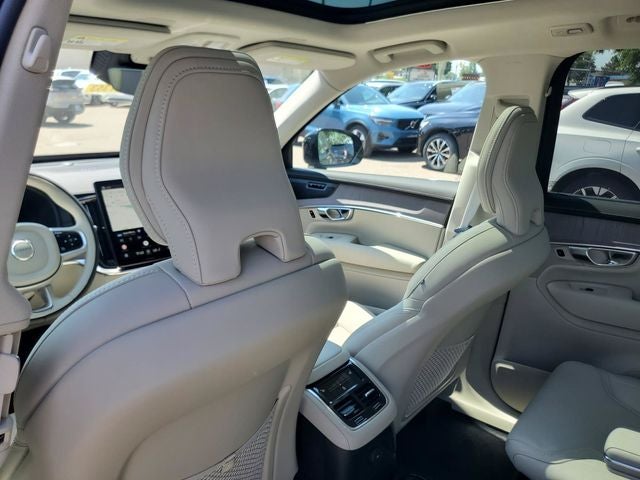2026 Volvo XC90 Plug-In Hybrid T8 Ultra