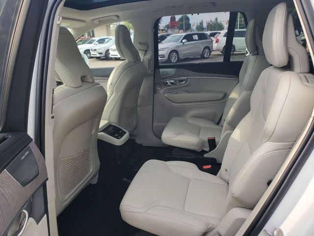2024 Volvo XC90 Recharge Plug-In Hybrid Ultimate