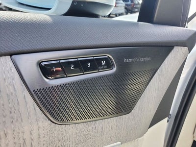 2025 Volvo XC90 Plug-In Hybrid T8 Plus 7 Passenger