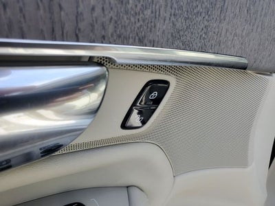 2025 Volvo XC90 Plug-In Hybrid T8 Plus 7 Passenger