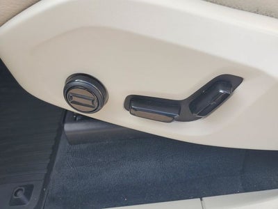 2025 Volvo XC90 Plug-In Hybrid T8 Plus 7 Passenger