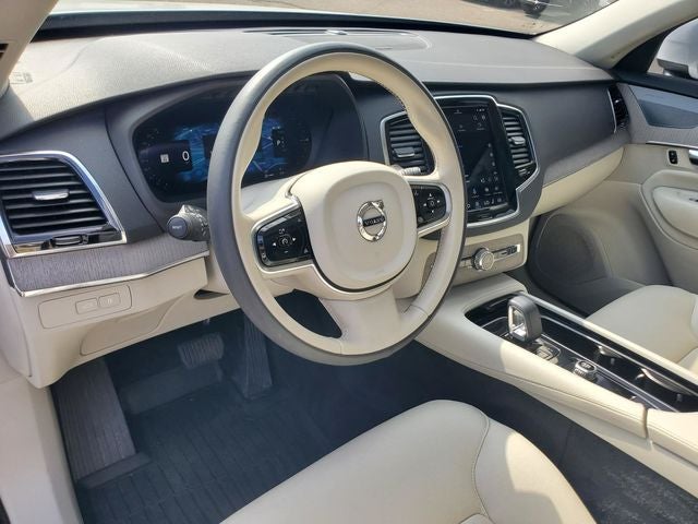 2025 Volvo XC90 Plug-In Hybrid T8 Plus 7 Passenger