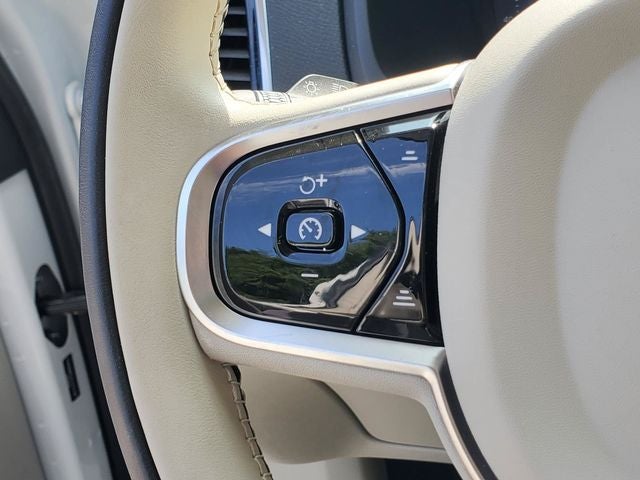 2025 Volvo XC90 Plug-In Hybrid T8 Plus 7 Passenger
