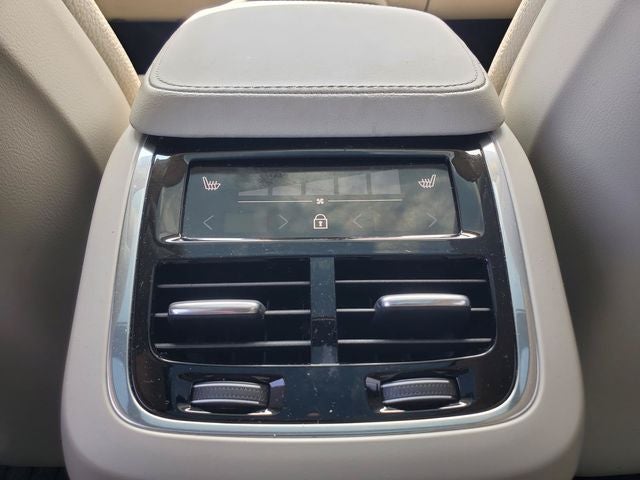 2025 Volvo XC90 Plug-In Hybrid T8 Plus 7 Passenger