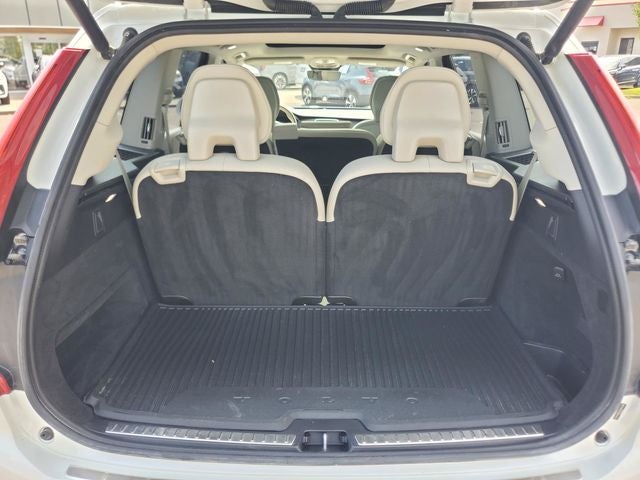 2025 Volvo XC90 Plug-In Hybrid T8 Plus 7 Passenger