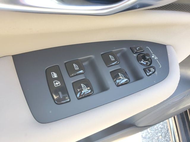 2026 Volvo XC90 Plug-In Hybrid T8 Plus 7 Passenger