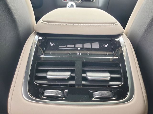 2026 Volvo XC90 Plug-In Hybrid T8 Plus 7 Passenger