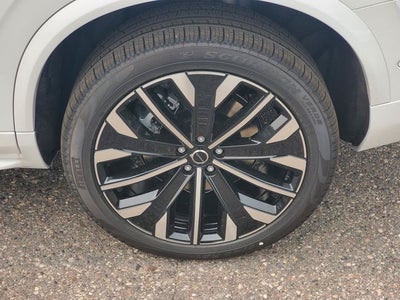 2026 Volvo XC90 Plug-In Hybrid T8 Plus 7 Passenger