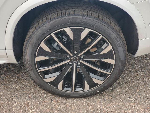 2026 Volvo XC90 Plug-In Hybrid T8 Plus 7 Passenger