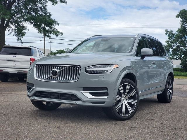 2025 Volvo XC90 Plug-In Hybrid T8 Plus 7 Passenger